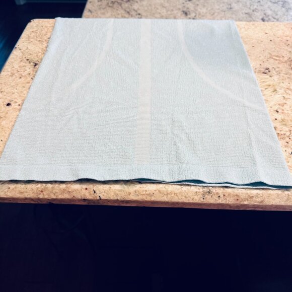 Lululemon Swifty Tech Sparkle Short Sleeve Crew Size 6 - Powder Blue with Silver - Picture 14 of 16